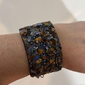 Handmade stone wrap bracelet with easy close toggle